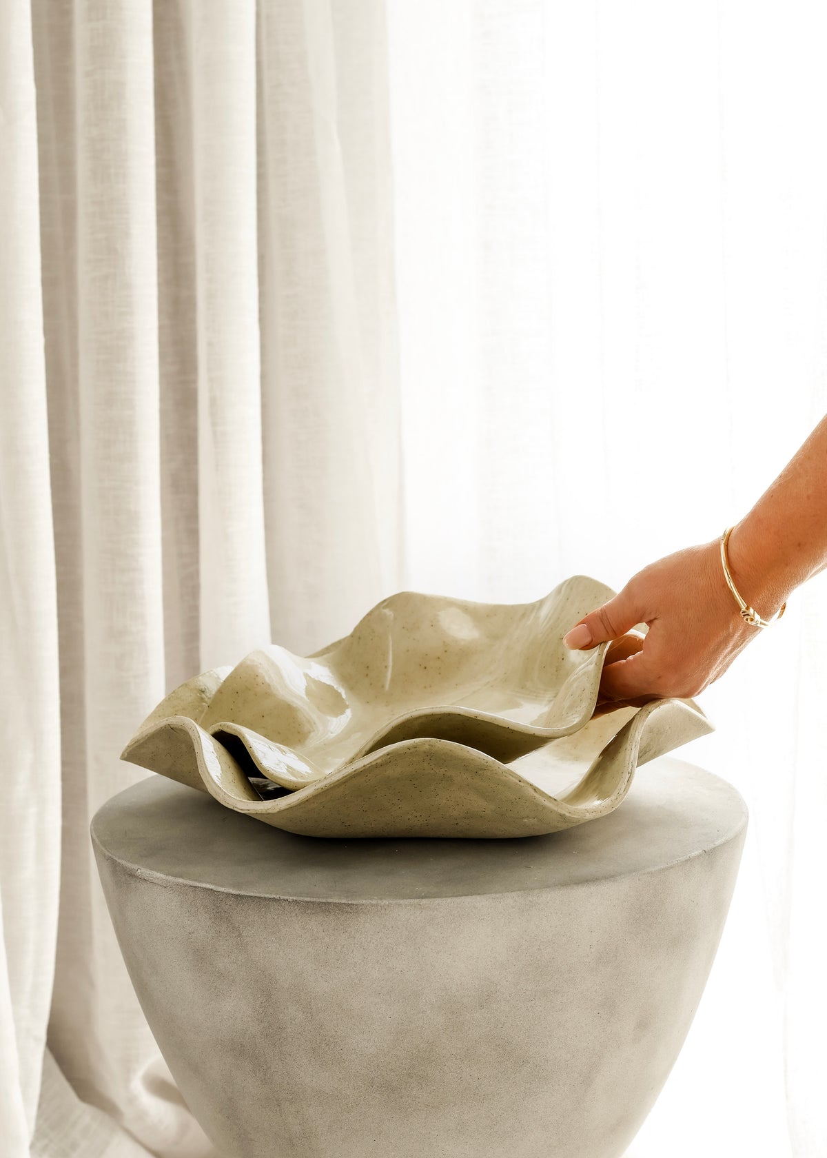 Medium Wavy Bowl | Sage Blend