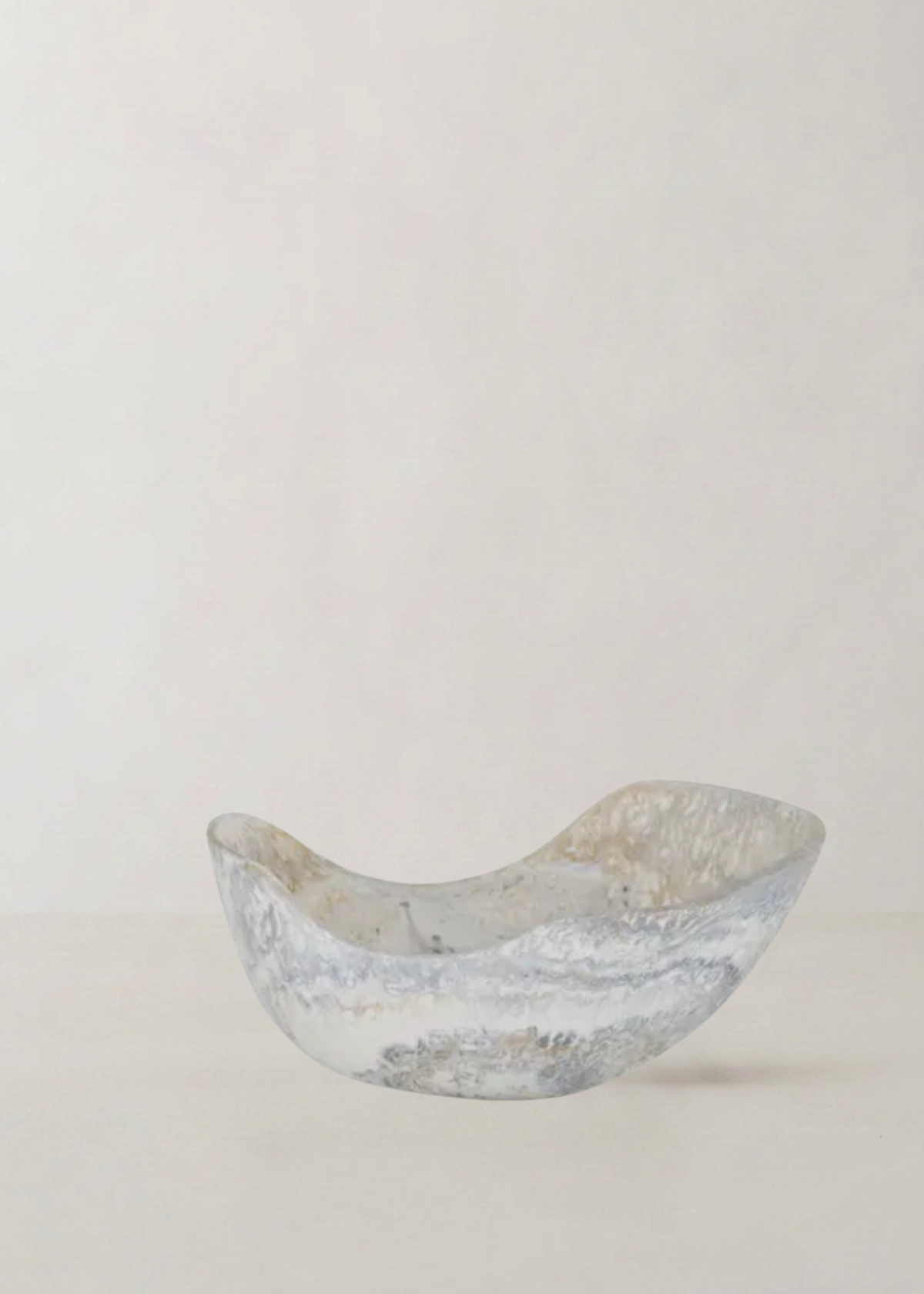 Aura Resin Centrepiece