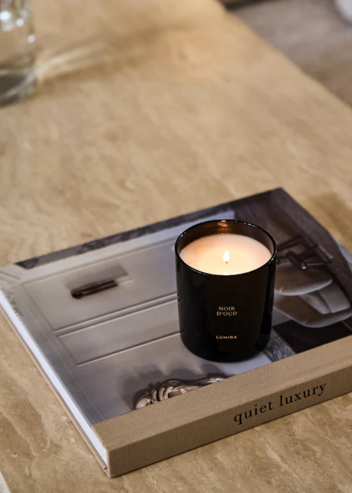 Lumira Candle | Noir d'Oud