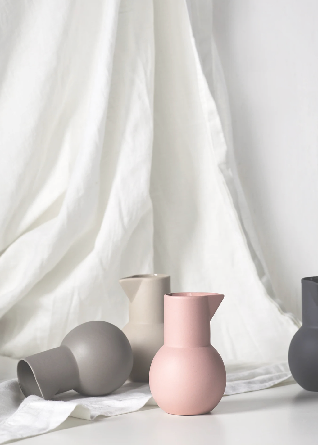 Yala Jug S | Chalk
